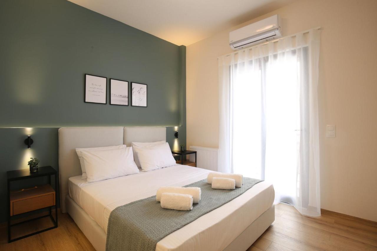 Io Athens