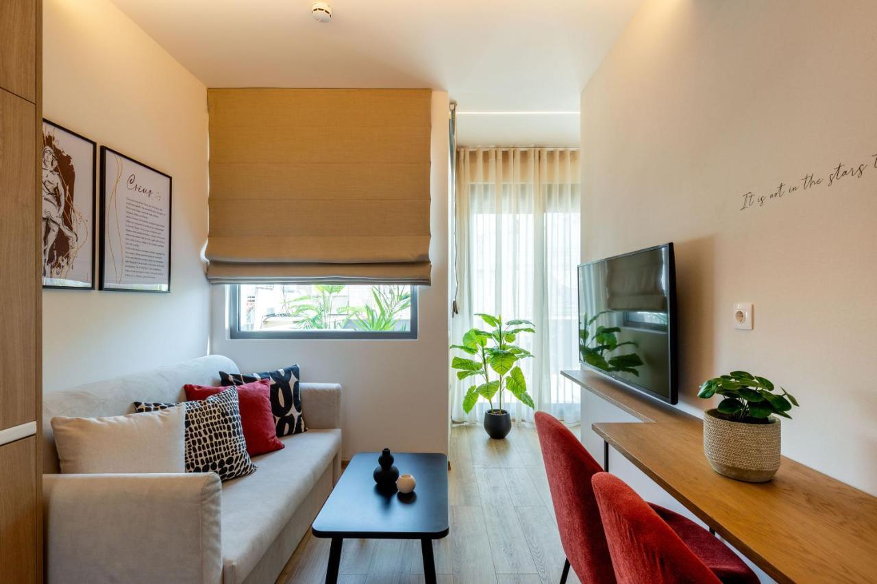 Io Apartment *